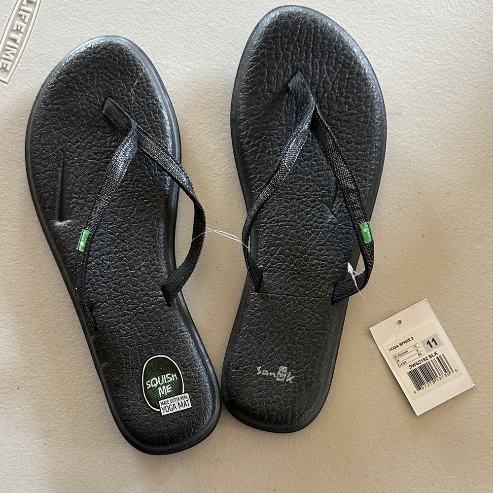 Sanuk Black Yoga Mat Flip Flops